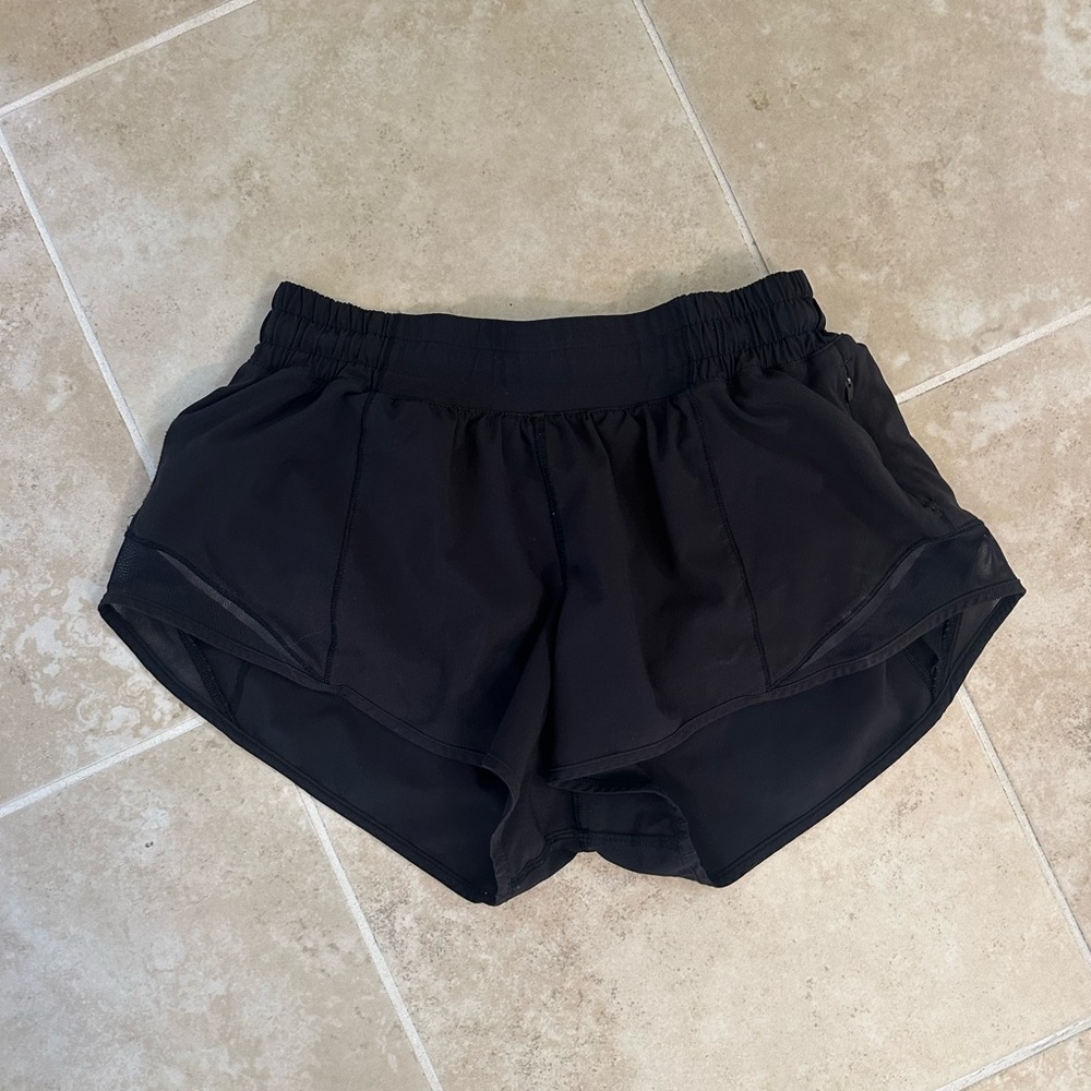 lulu lemon hotty hot shorts 2.5 inseam